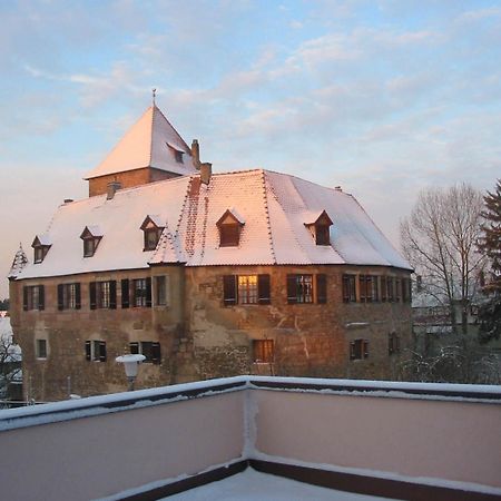 Отель Gasthof Weisses Lamm Нюрнберг Экстерьер фото